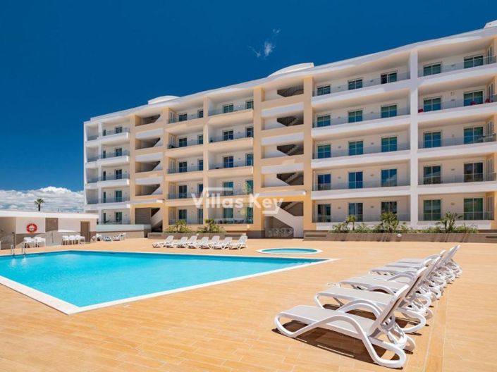 Image No.25-3 Bed Apartment for sale