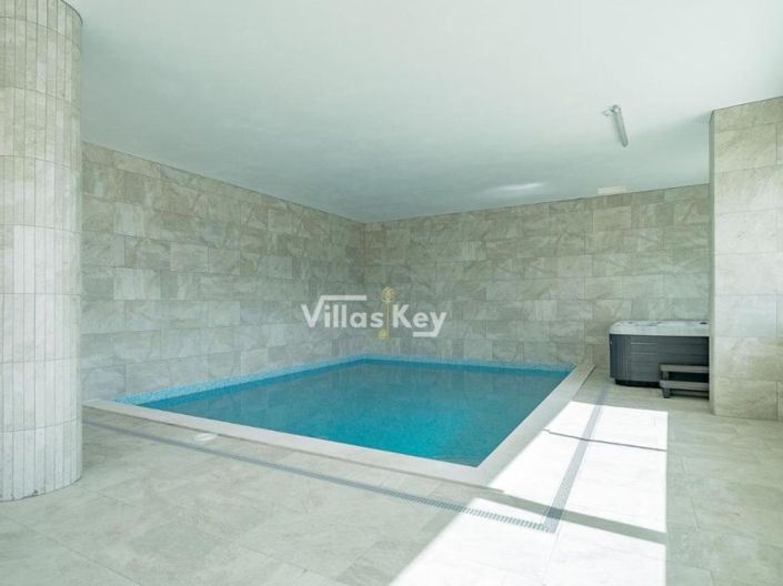 Image No.30-3 Bed Apartment for sale