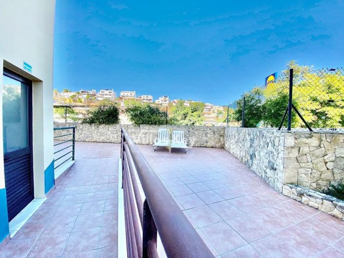 Image No.12-3 Bed Apartment for sale