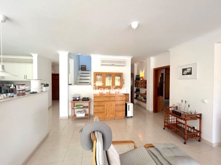 Image No.11-4 Bed House for sale