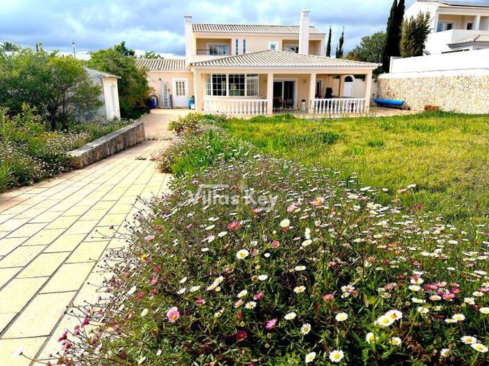 Image No.3-4 Bed House for sale