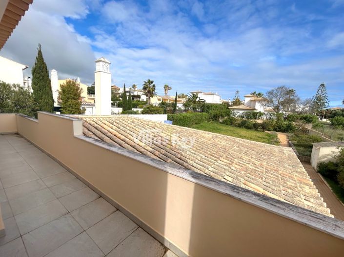 Image No.38-4 Bed House for sale