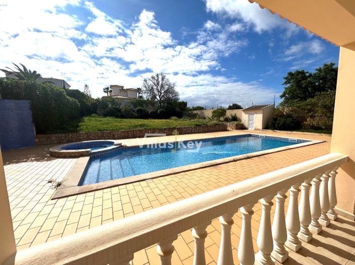 Image No.7-4 Bed House for sale