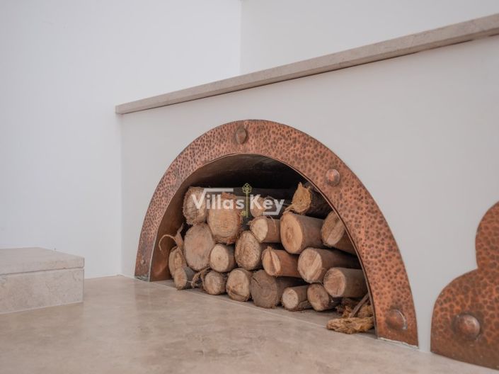 Image No.10-4 Bed House for sale