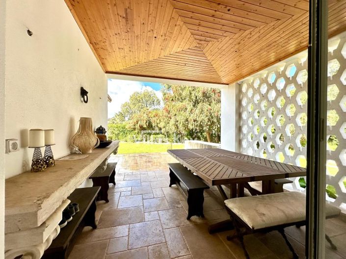 Image No.12-4 Bed House for sale