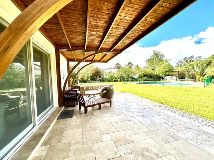 Image No.44-4 Bed House for sale