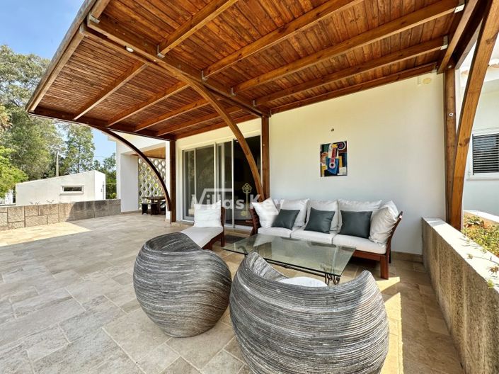 Image No.57-4 Bed House for sale