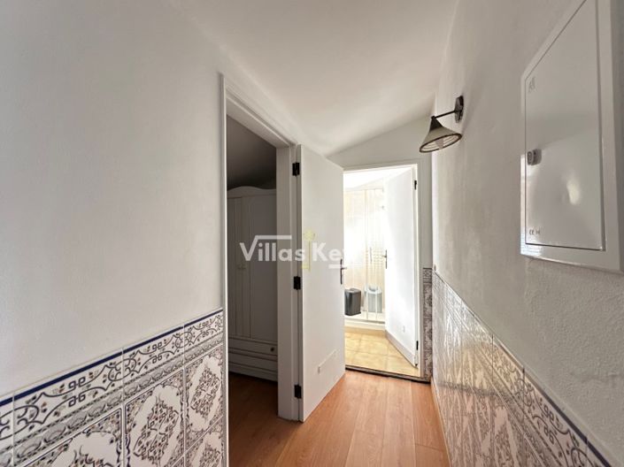 Image No.19-3 Bed House for sale