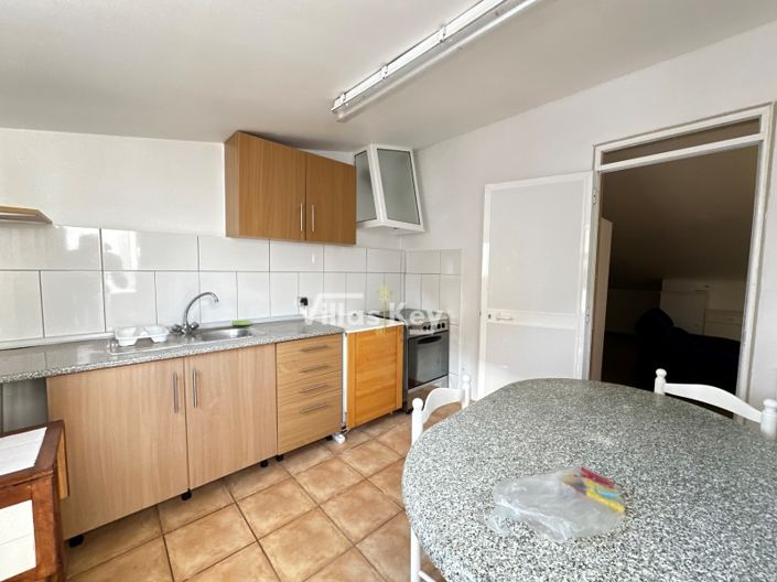 Image No.22-3 Bed House for sale