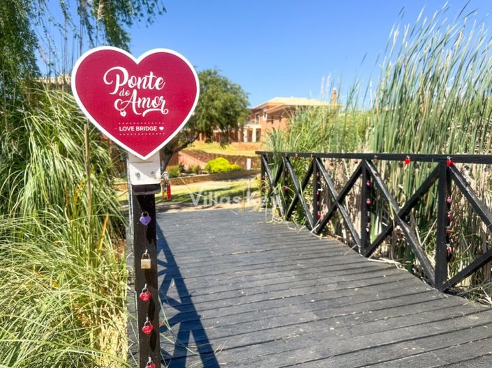 Image No.28-2 Bed Apartment for sale