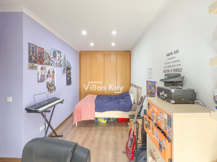 Image No.21-2 Bed House for sale