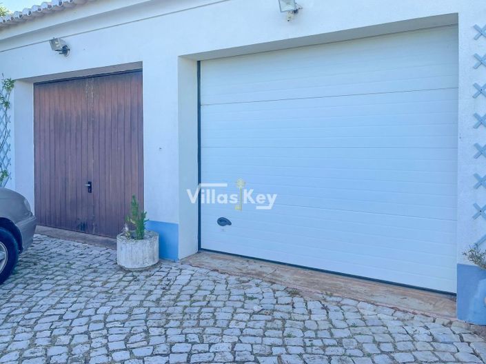 Image No.26-3 Bed House for sale