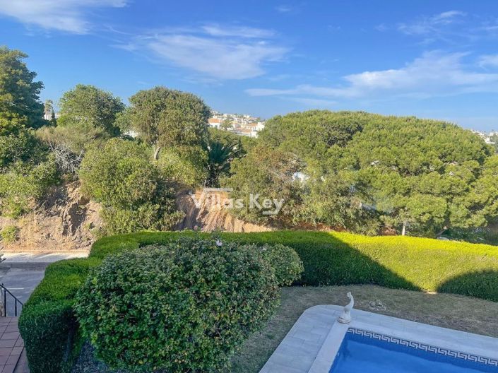 Image No.5-3 Bed House for sale