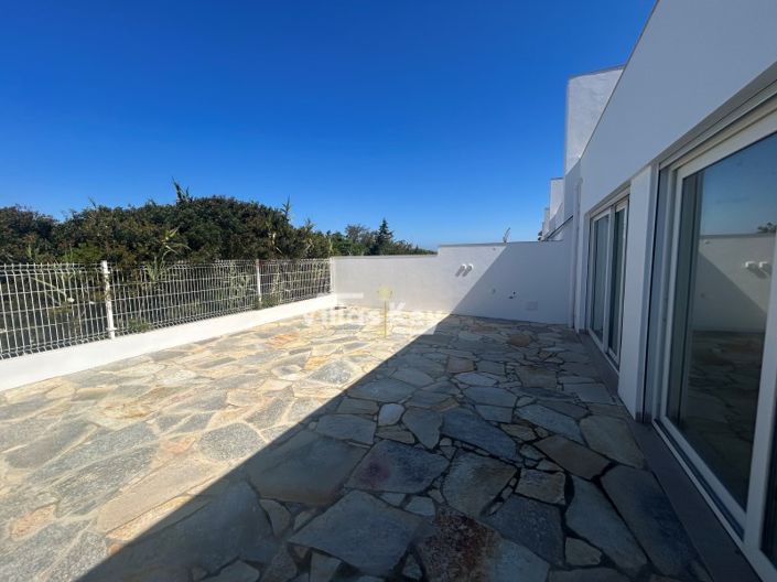 Image No.16-3 Bed House for sale