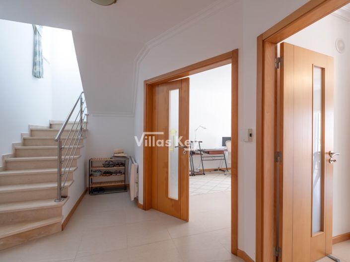 Image No.13-2 Bed House for sale