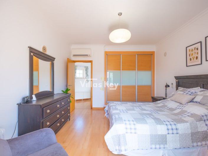 Image No.22-2 Bed House for sale