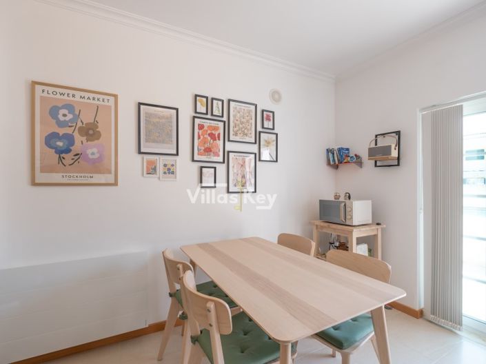 Image No.6-2 Bed House for sale