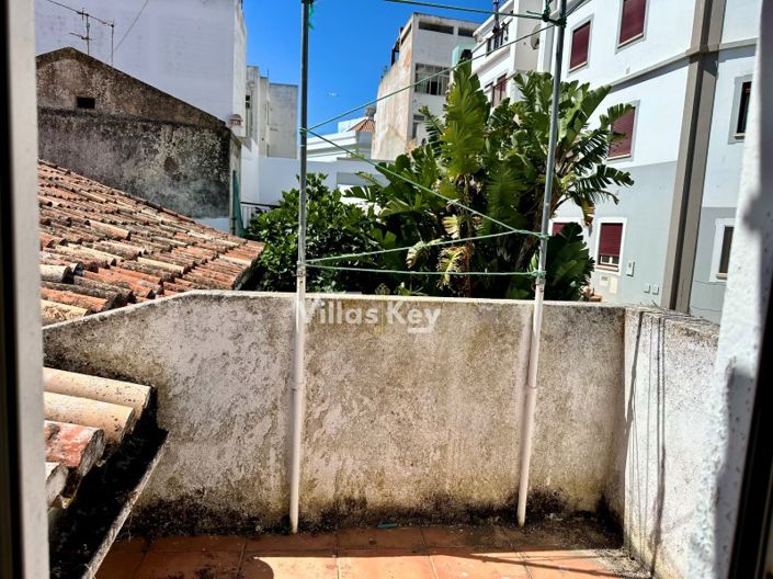 Image No.8-3 Bed Apartment for sale