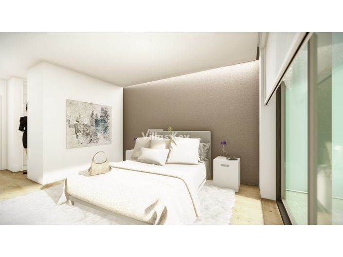 Image No.12-4 Bed House for sale