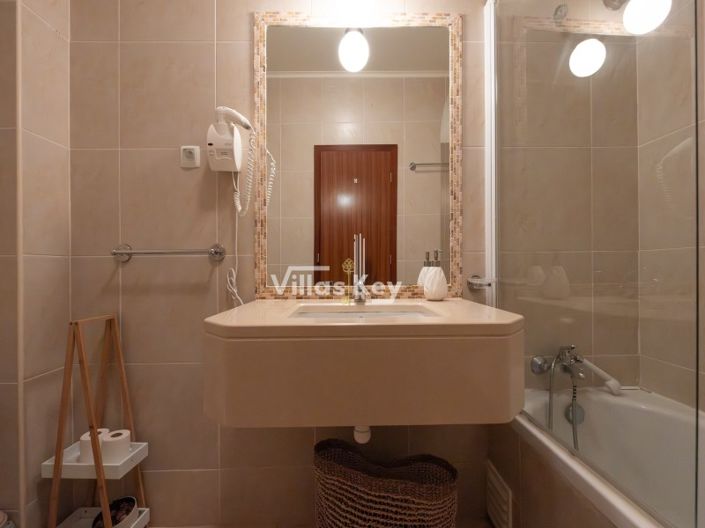 Image No.17-1 Bed Apartment for sale