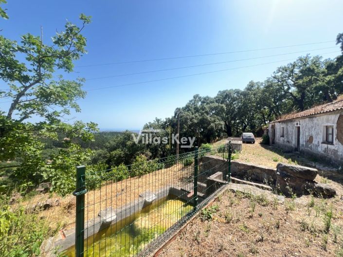 Image No.1-3 Bed Farmhouse for sale