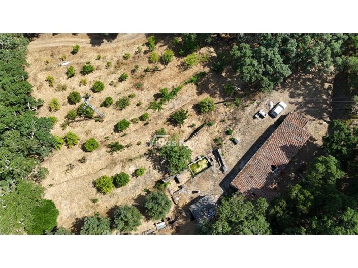 Image No.16-3 Bed Farmhouse for sale