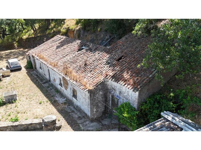 Image No.2-3 Bed Farmhouse for sale