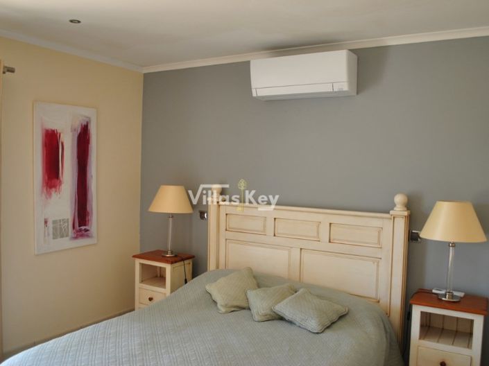 Image No.29-4 Bed House for sale