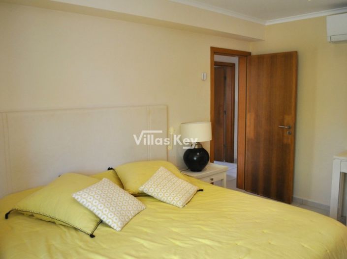 Image No.37-4 Bed House for sale