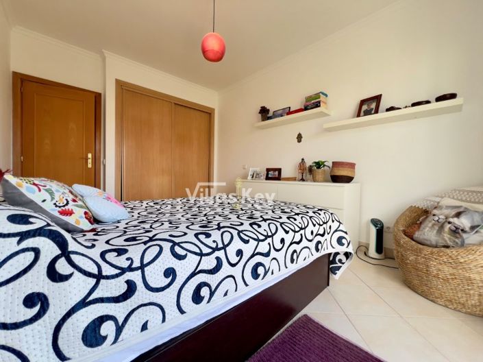 Image No.27-3 Bed Apartment for sale