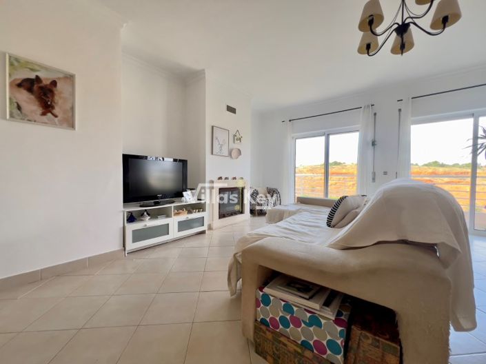 Image No.7-3 Bed Apartment for sale