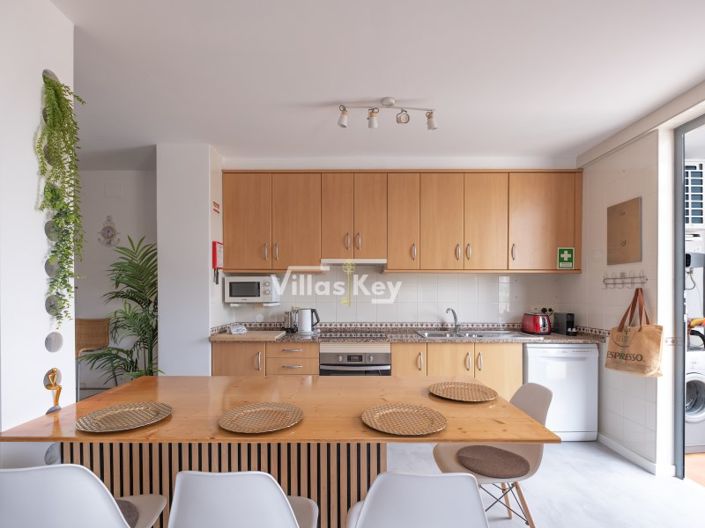 Image No.1-2 Bed Apartment for sale