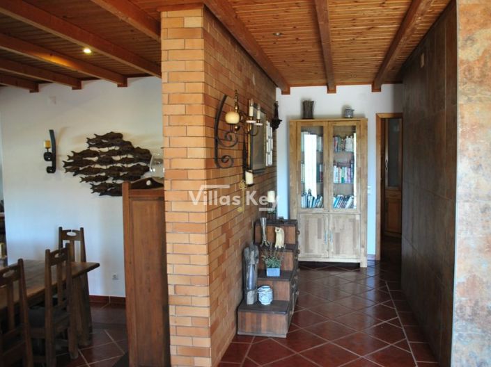 Image No.16-4 Bed House for sale