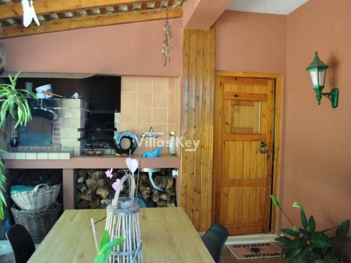 Image No.22-4 Bed House for sale