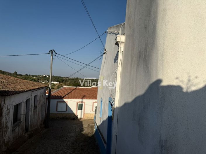 Image No.5-5 Bed House for sale