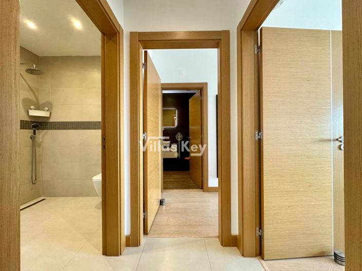 Image No.28-2 Bed Apartment for sale