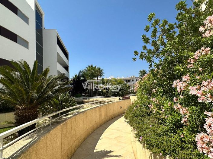 Image No.32-2 Bed Apartment for sale