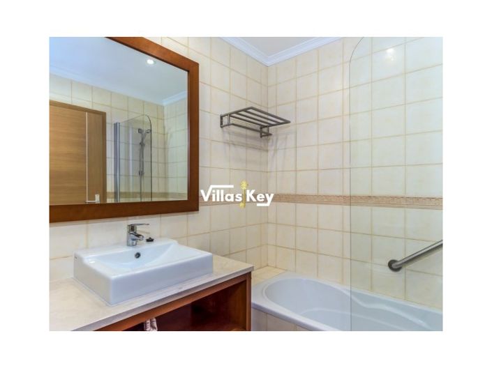 Image No.11-2 Bed Apartment for sale