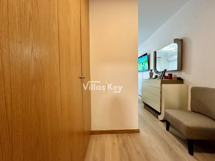 Image No.22-2 Bed Apartment for sale