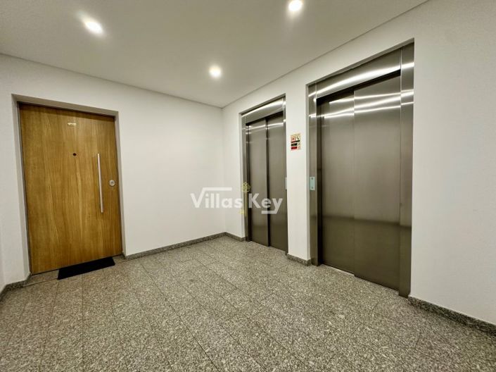 Image No.31-2 Bed Apartment for sale