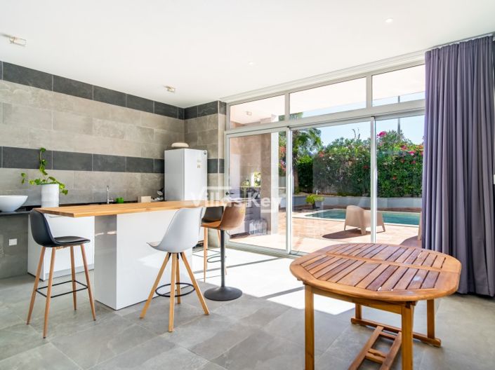 Image No.25-3 Bed House for sale