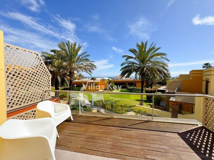 Image No.11-2 Bed House for sale