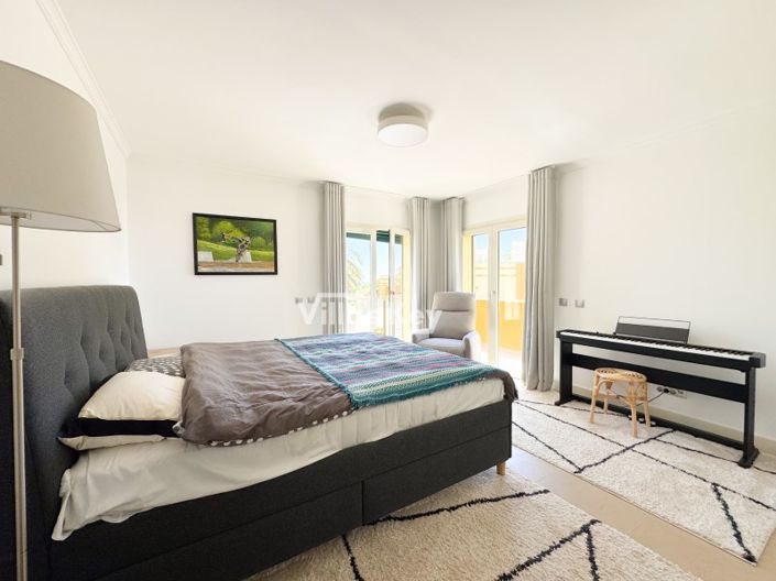 Image No.20-2 Bed House for sale