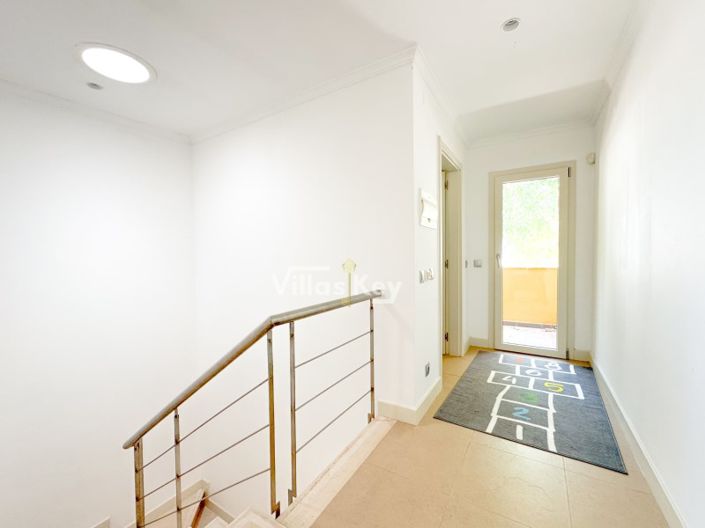 Image No.23-2 Bed House for sale