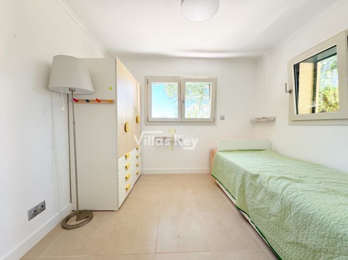 Image No.24-2 Bed House for sale