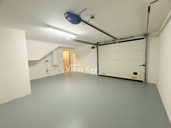 Image No.26-2 Bed House for sale