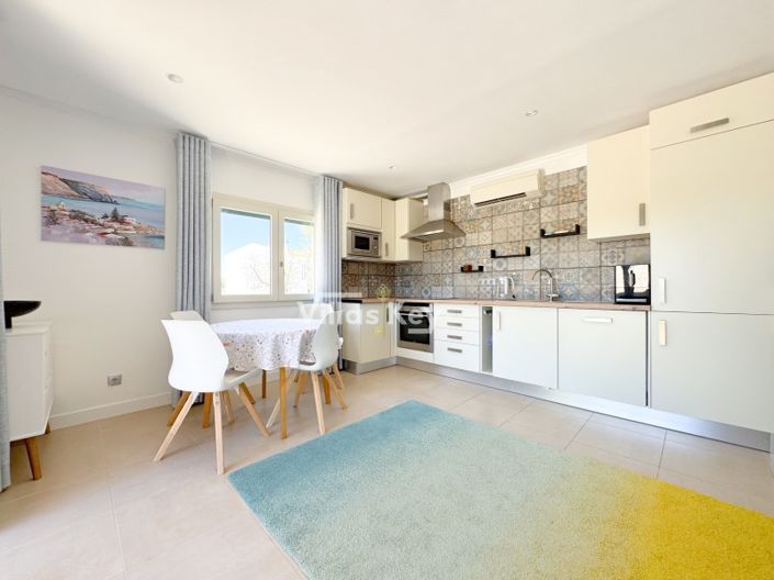 Image No.7-2 Bed House for sale