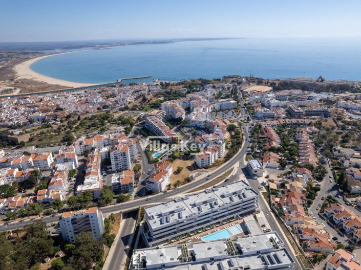 Image No.28-2 Bed Apartment for sale