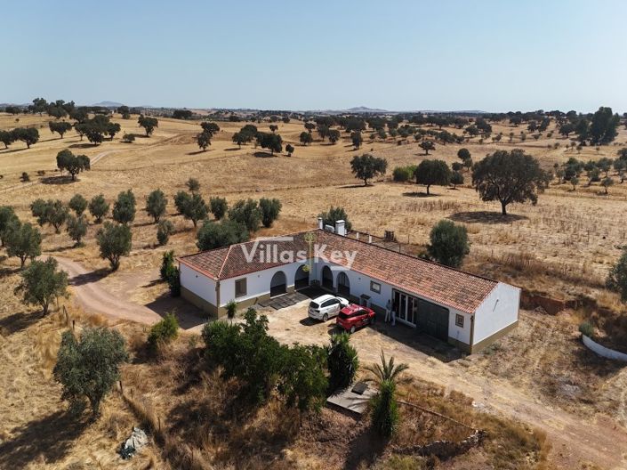 Image No.38-8 Bed Farmhouse for sale