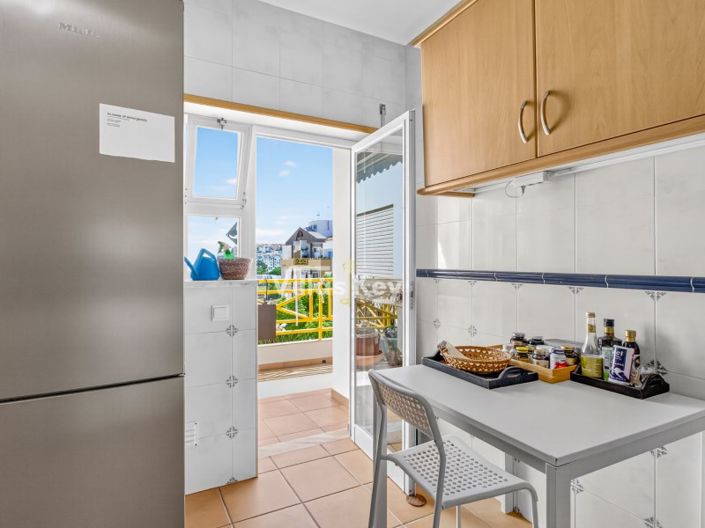 Image No.13-3 Bed Apartment for sale